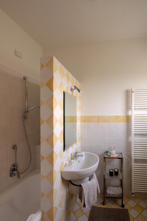 Profumi... Guest House Vinchio Bagian luar foto