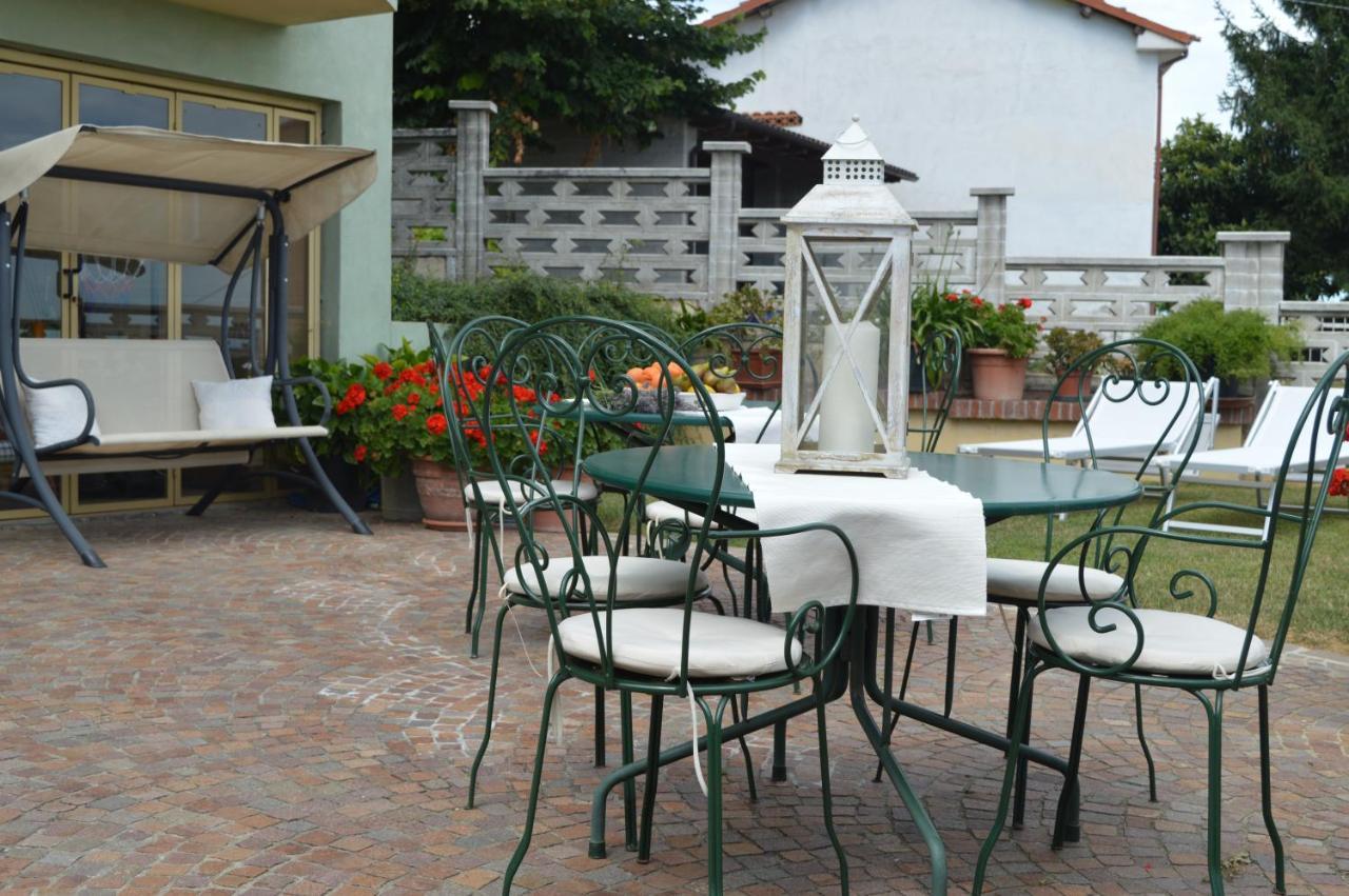 Profumi... Guest House Vinchio Bagian luar foto